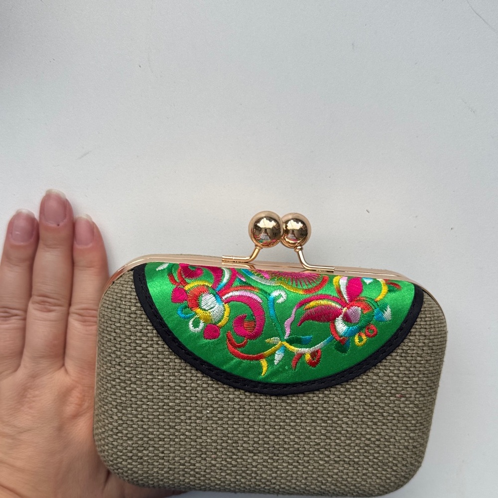 Embroidered Green and Brown Women's Clutch - Picture 2 of 4